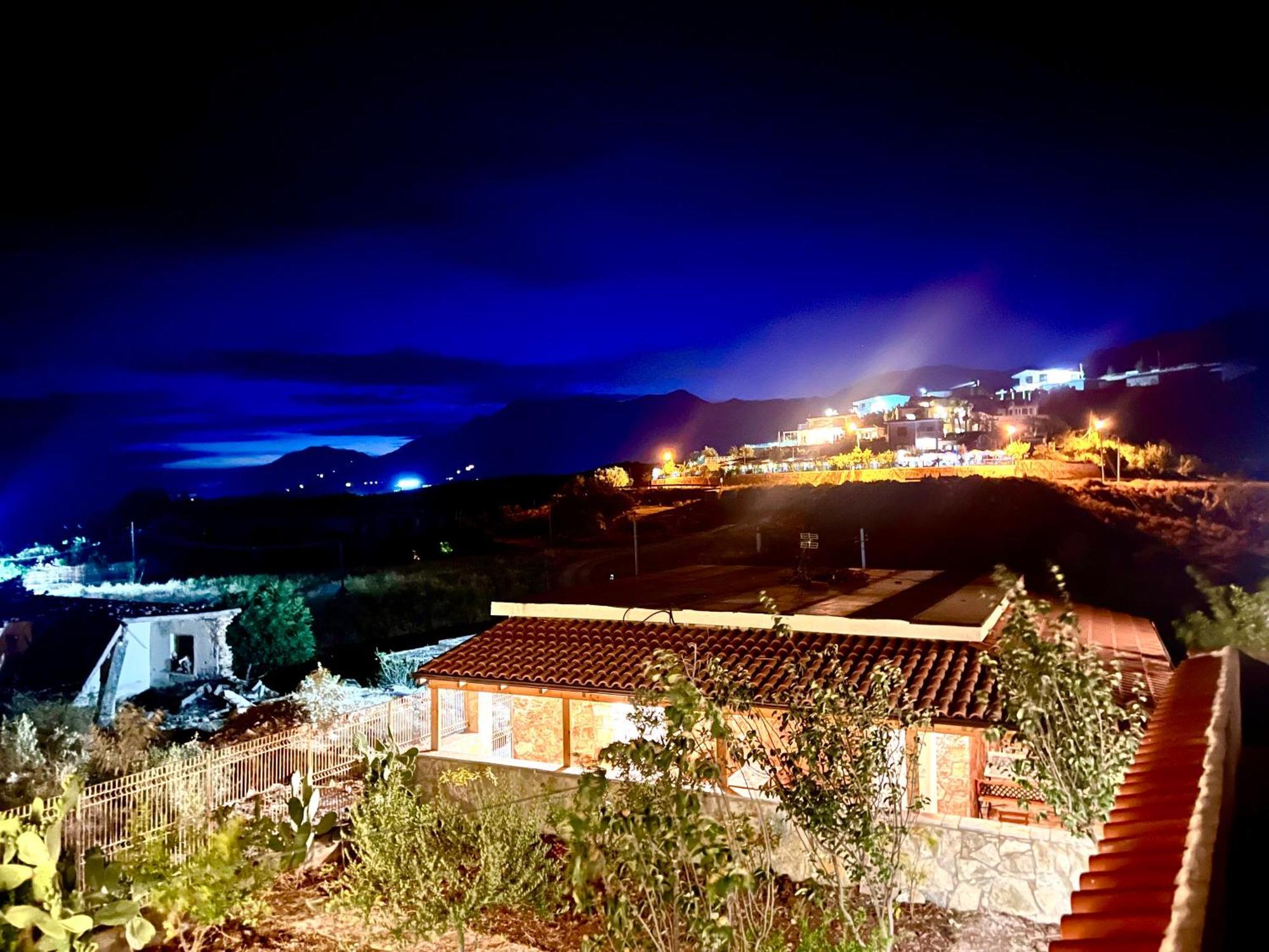 Hotel Jardin Miraculeux à Himarë Extérieur photo