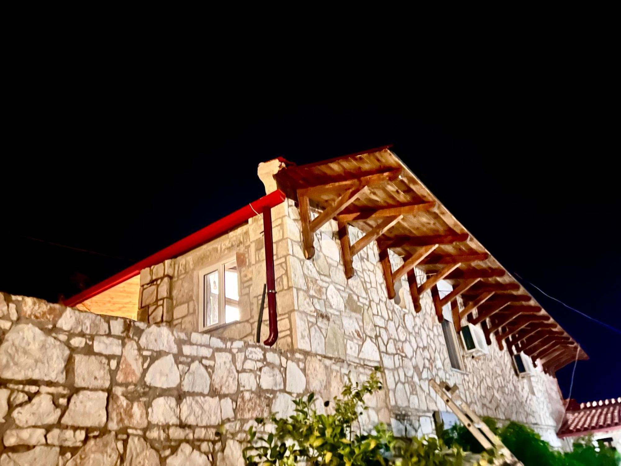 Hotel Jardin Miraculeux à Himarë Extérieur photo