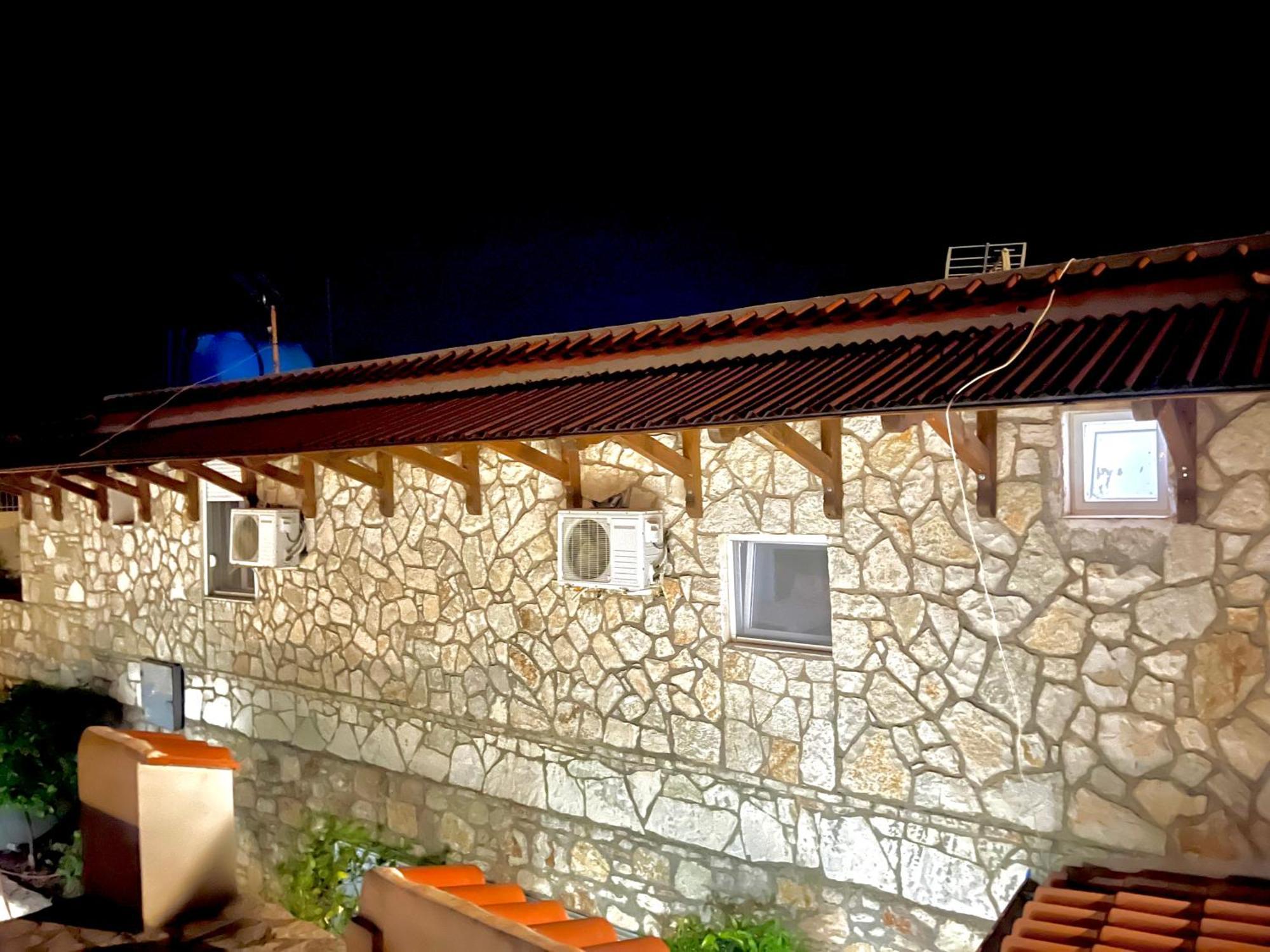 Hotel Jardin Miraculeux à Himarë Extérieur photo