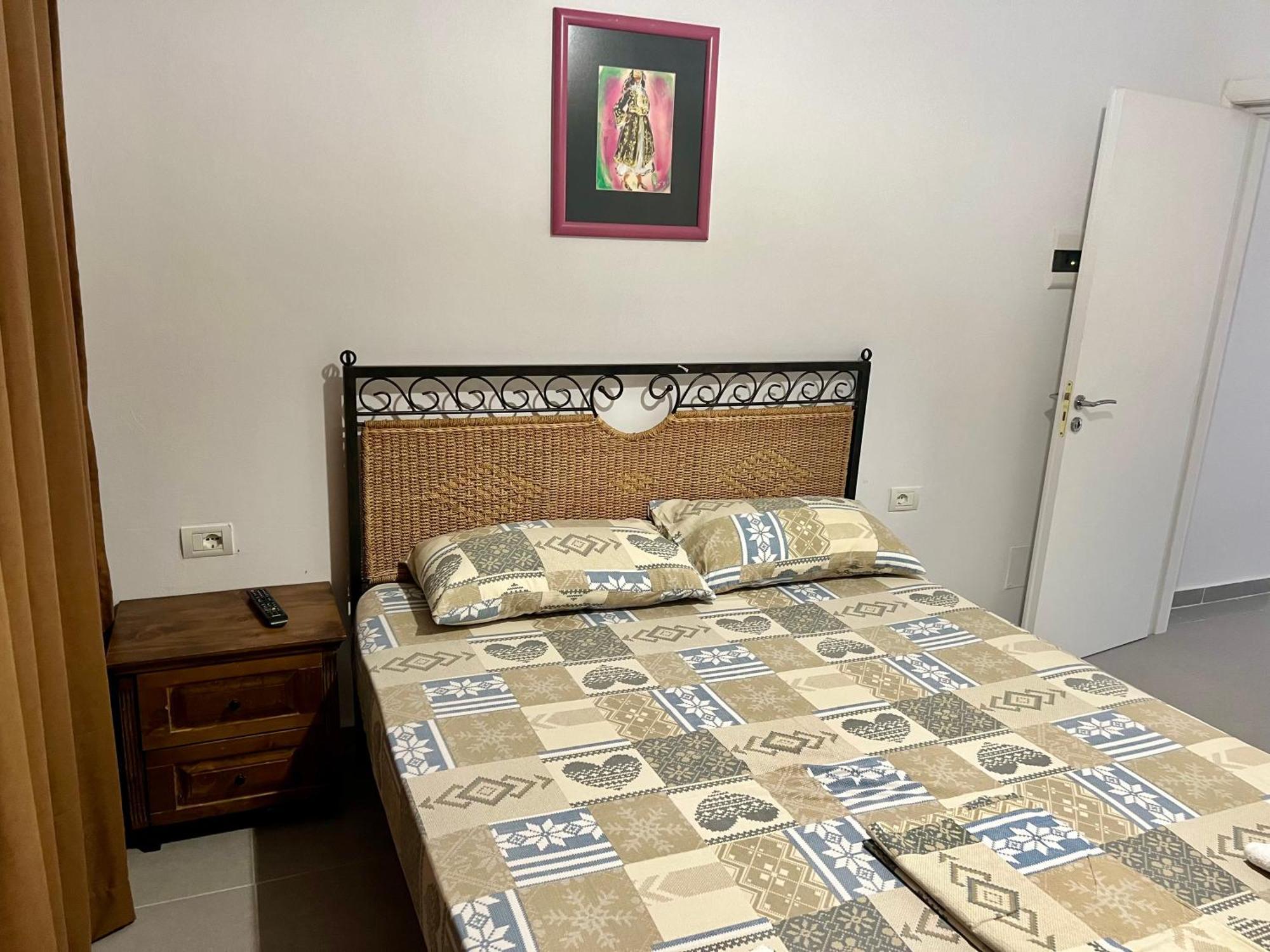 Hotel Jardin Miraculeux à Himarë Extérieur photo