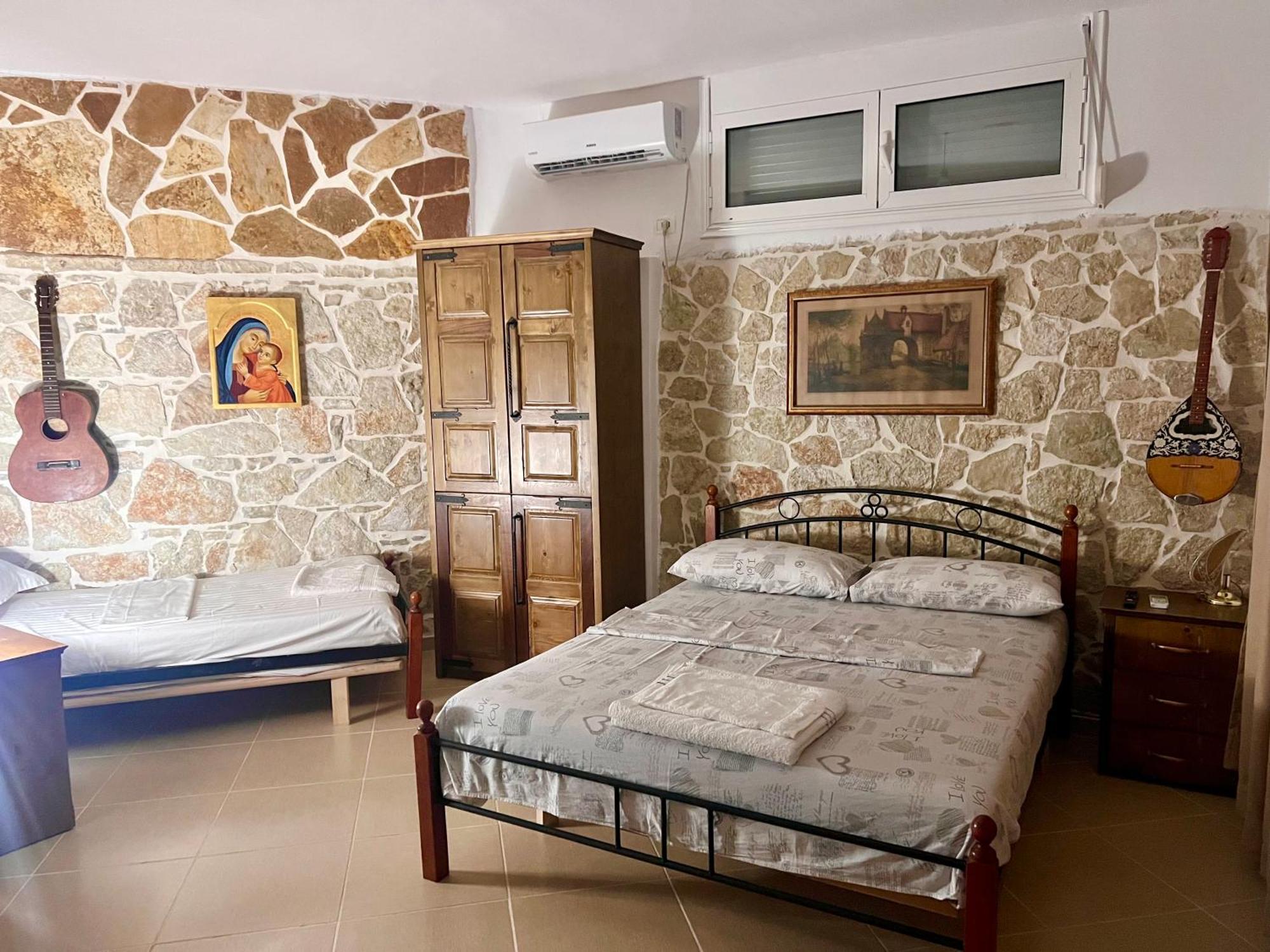 Hotel Jardin Miraculeux à Himarë Extérieur photo