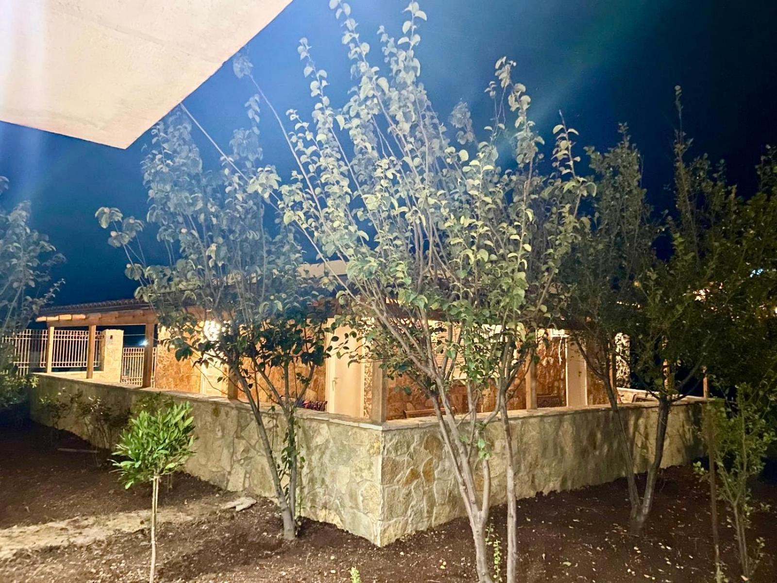 Hotel Jardin Miraculeux à Himarë Extérieur photo